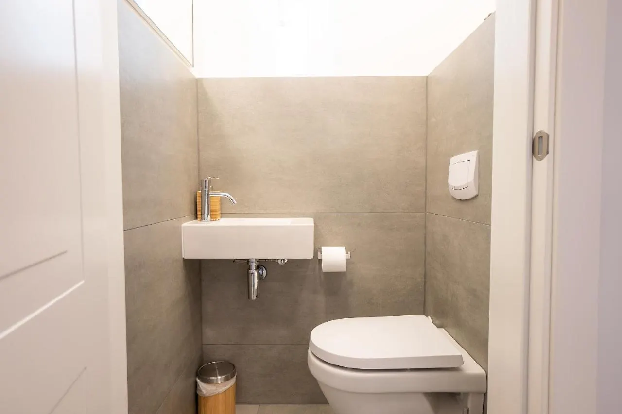 Brand-New 2-Room Apartment In A Top Location Vienna Austria